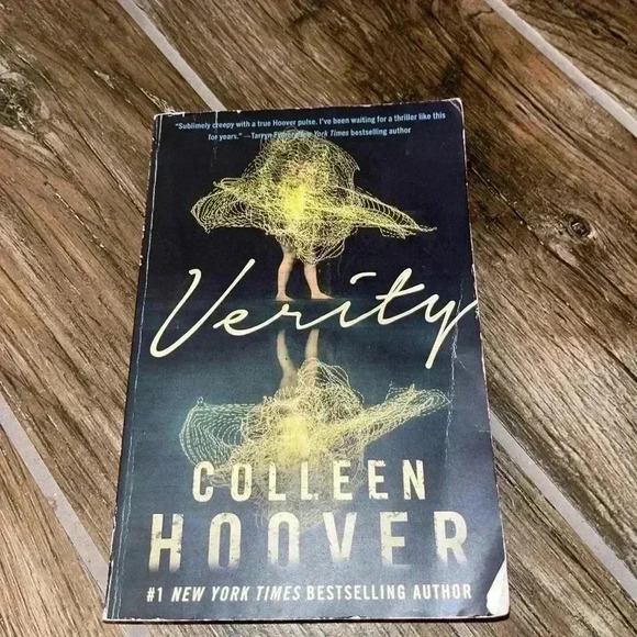 Verity book by Colleen Hoover - Picture 1 of 1